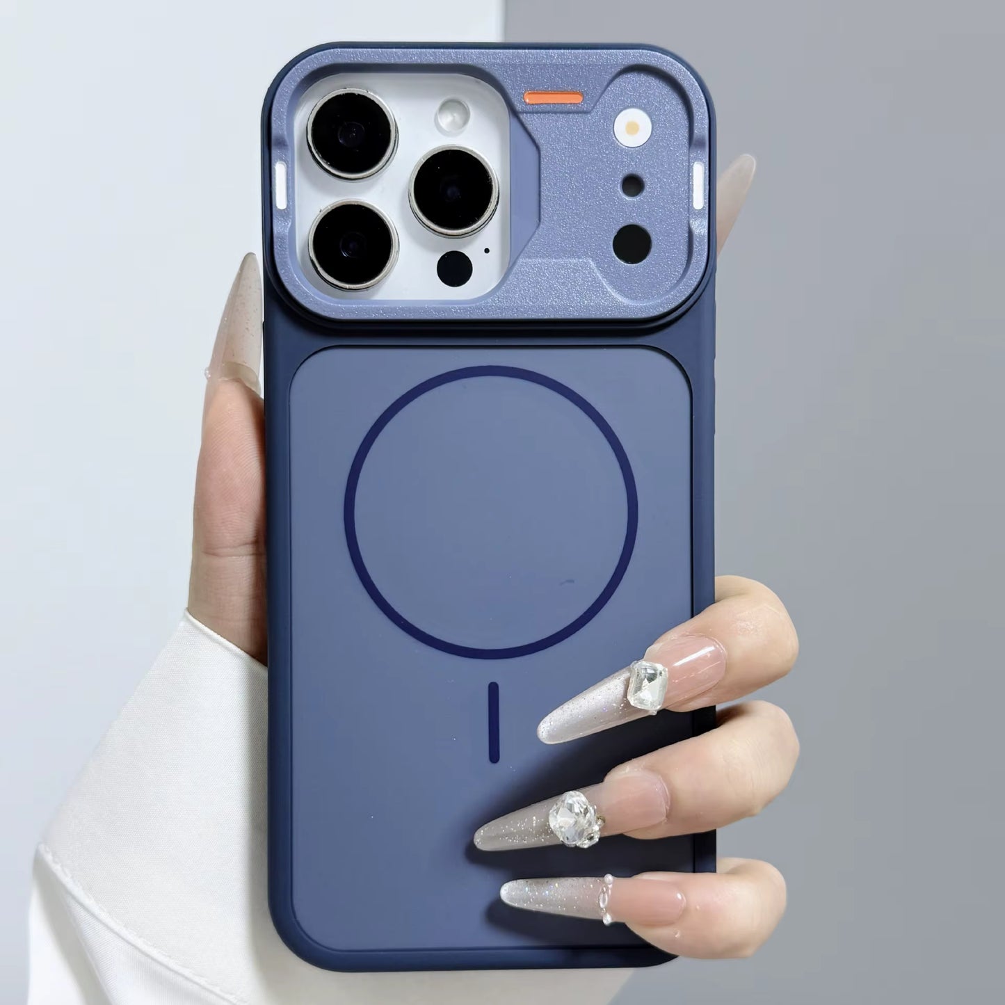 TRANSPARENT IPHONE CASE